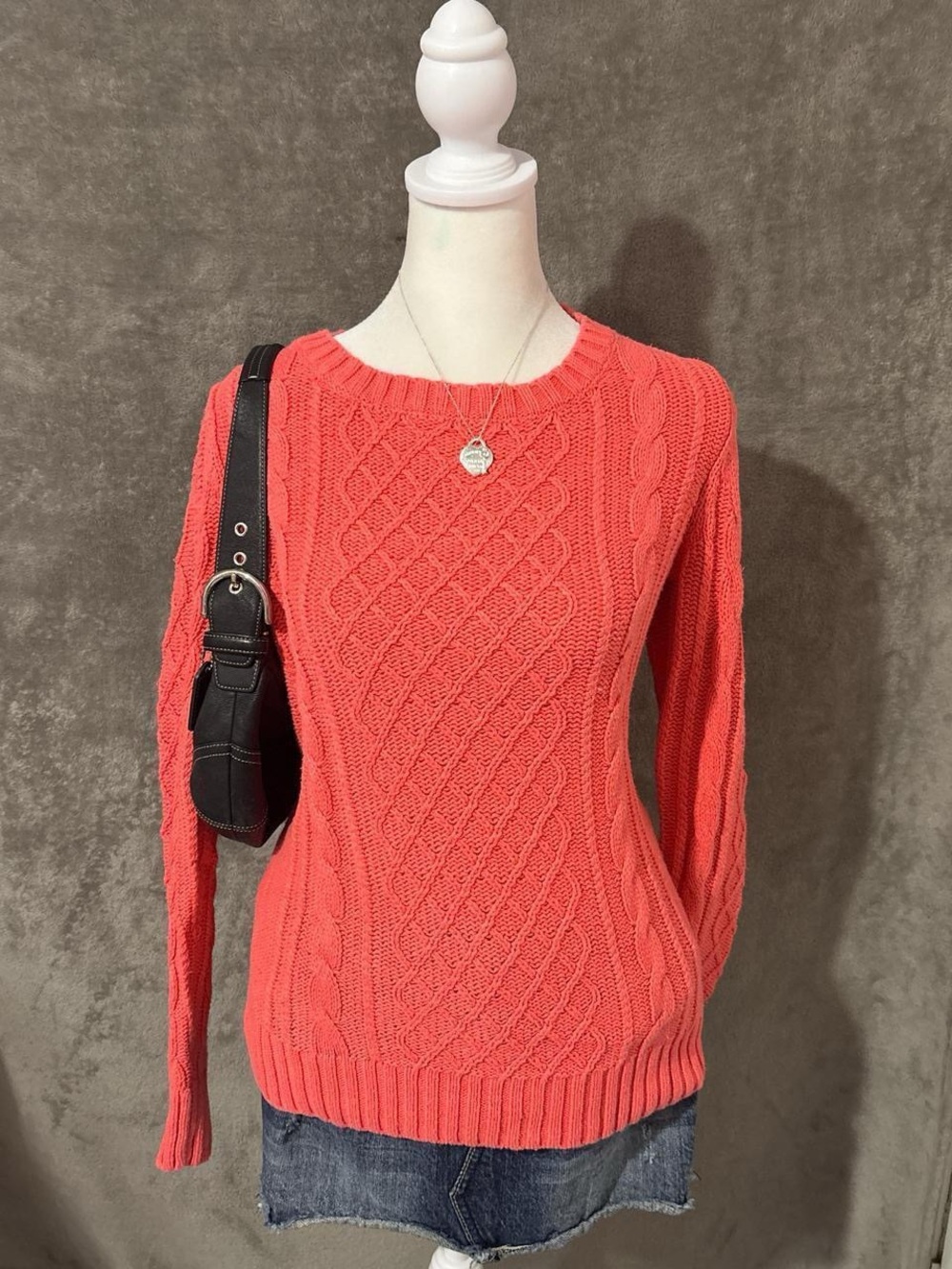 Vintage Y2k Cable Knit Crochet Cottage Pink Long Sleeve Sweater